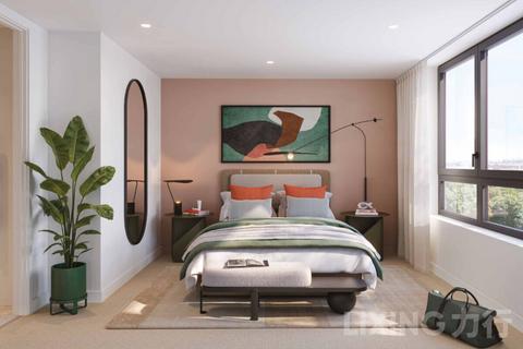 Chandlers Avenue, Greenwich, SE10 0NW 2 bed apartment for sale