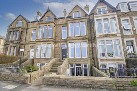 Marine Road East, Morecambe LA4 5 bed house for sale