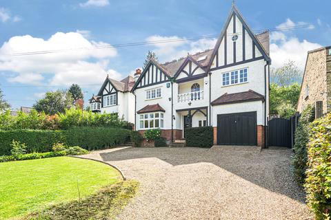 6 bedroom detached house for sale