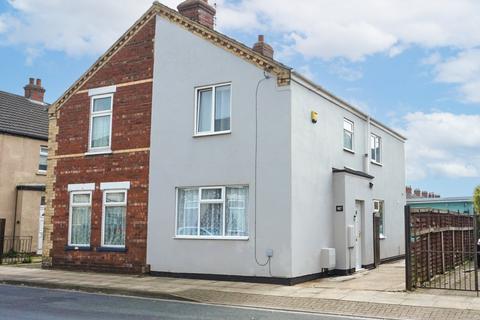 Lord Street, Grimsby, N.E... 3 bed semi