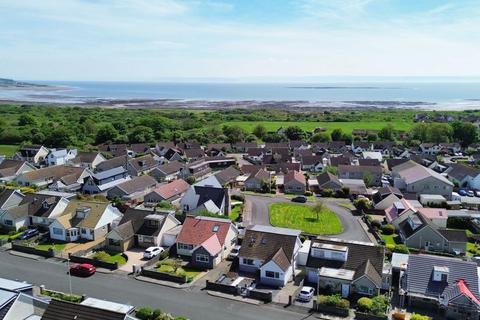 58 Danygraig Avenue, Porthcawl, CF36 5AE 4 bed detached bungalow for sale