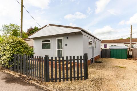 2 bedroom mobile home for sale