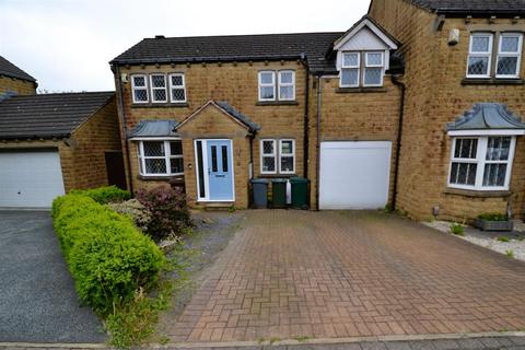 Pendle Court, Queensbury, Bradford 3 bed semi