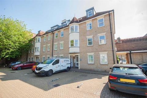 Cathedral Walk, City Centre, Chelmsford 2 bed apartment for sale