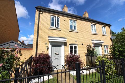 2 bedroom semi-detached house for sale