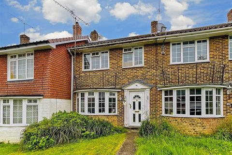 Lyndhurst Close, Crawley, West Sussex 3 bed semi