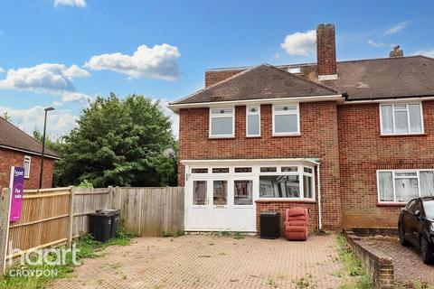 5 bedroom semi-detached house for sale