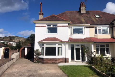 5 bedroom semi-detached house for sale