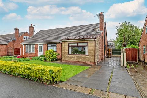 3 bedroom semi-detached bungalow for sale