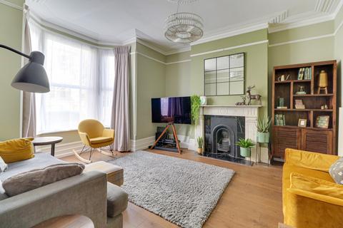 Auckland Road East, Southsea 6 bed terraced house for sale