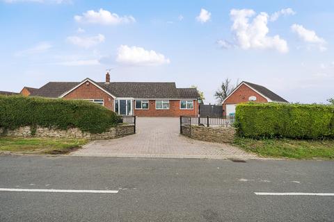 Lower Strensham WORCESTERSHIRE 4 bed bungalow for sale