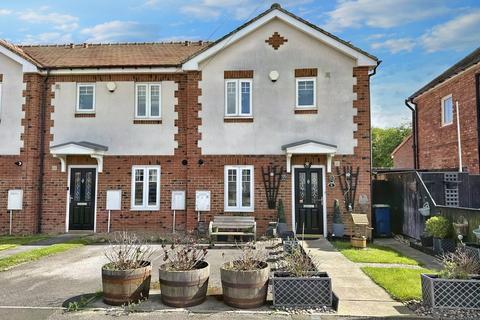 3 bedroom end of terrace house for sale