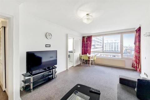 THE WATER GARDENS, London, W2 1 bed flat for sale