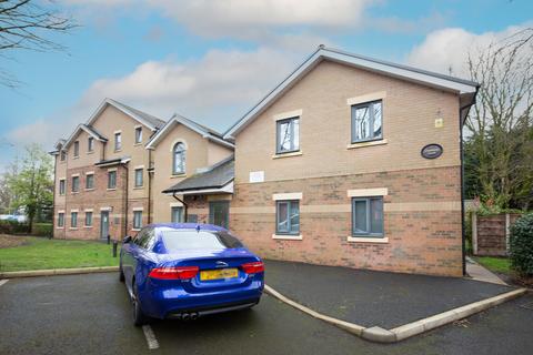 Chadwick Street, Bolton BL2 2 bed flat for sale