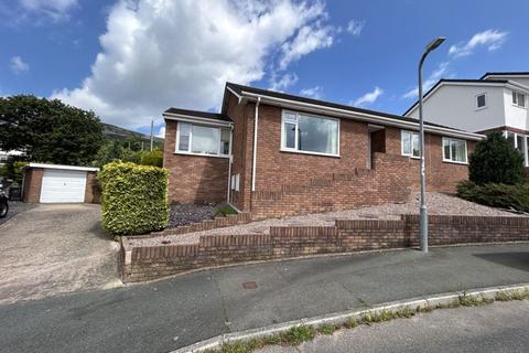 Cae America, Llanfairfechan 3 bed detached bungalow for sale