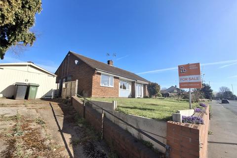 Wolverley Road, Kidderminster... 2 bed bungalow for sale