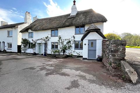 3 bedroom cottage for sale