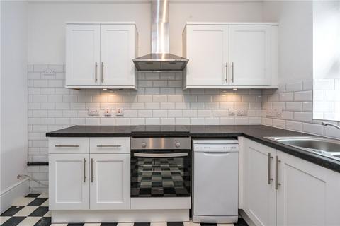 Tonbridge Road, Maidstone, ME16 2 bed end of terrace house for sale