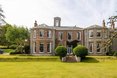 Badgworth, Axbridge, Somerset, BS26 5 bed link detached house for sale