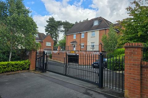 Tamworth Road, Sutton Coldfield, B75 2 bed flat for sale