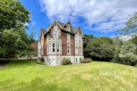 Exeter Park Road, Bournemouth, BH2 3 bed flat for sale