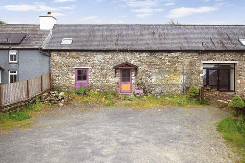 Cefn Gorwydd, Llangammarch Wells, LD4 2 bed terraced house for sale