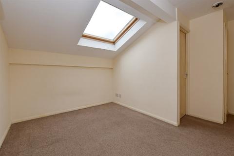 Salem Place, Northfleet, Gravesend, Kent 1 bed flat for sale