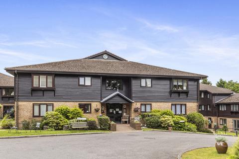 Montargis Way, Crowborough, TN6 1 bed flat for sale