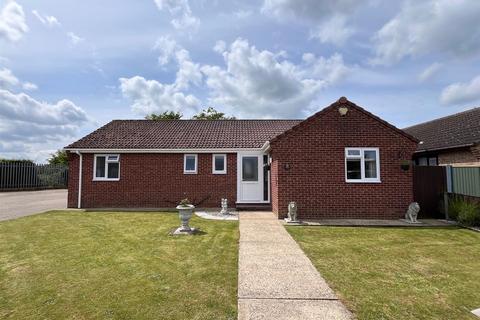 4 bedroom detached bungalow for sale