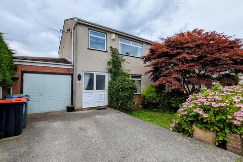 Hollies Close, Preston PR3 3 bed semi