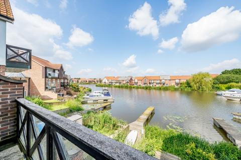 The Moorings, Burton Waters, Lincoln... 2 bed townhouse for sale