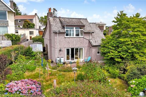 Maddever Crescent, Cornwall PL14 3 bed detached house for sale