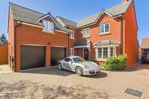 Estcourt Close, Gloucester 5 bed detached house for sale