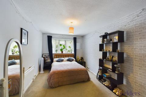 Abell Court, Brighton Road... 1 bed apartment for sale