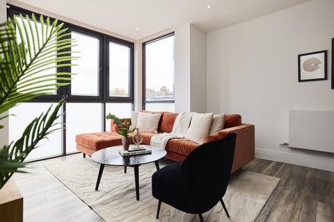 Manor Park Road, London, NW10 2 bed flat for sale