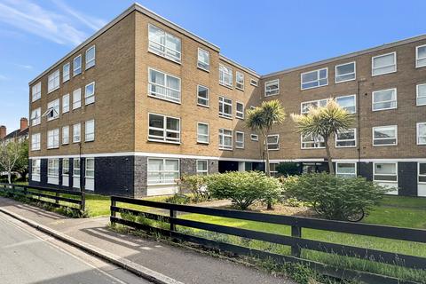 Derby Road, Sheen Parkside 1 bed flat for sale