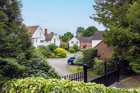 Narcot Lane, Chalfont St. Peter, SL9 2 bed apartment for sale