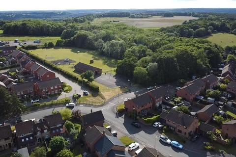Home Croft, Tilehurst, Reading, RG31 3 bed semi