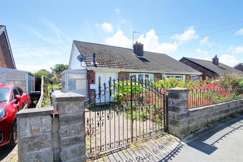 2 bedroom semi-detached bungalow for sale