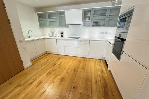 Kennington Road, London 2 bed apartment for sale