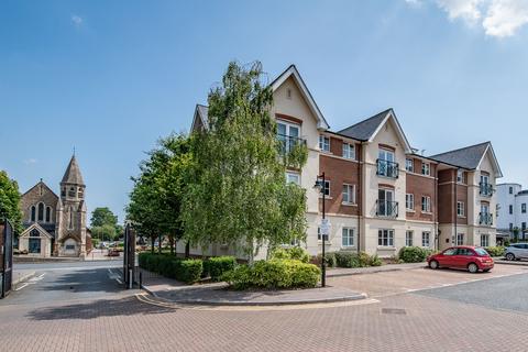 Aylesbury HP21 2 bed apartment for sale
