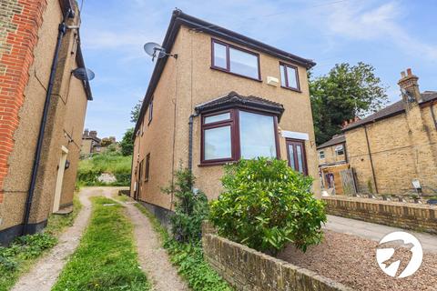 Abbey Crescent, Belvedere, Kent, DA17 1 bed maisonette for sale
