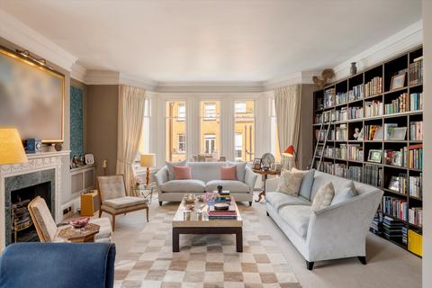 Draycott Place, London, SW3 4 bed maisonette for sale