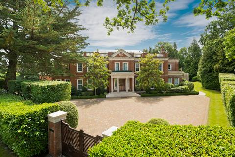 East Road, St George's Hill... 6 bed detached house for sale