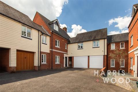 5 bedroom semi-detached house for sale