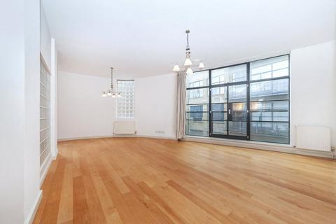 Exchange Building, Commercial Street 2 bed flat for sale