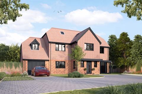 6 bedroom detached house for sale