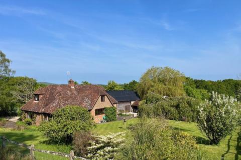 Broomers Hill Lane, Pulborough 3 bed detached house for sale