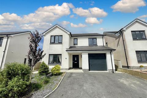 Bro Mebyd, Bancffosfelen, Llanelli 4 bed detached house for sale