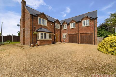 Burton, Rossett, Wrexham 5 bed detached house for sale